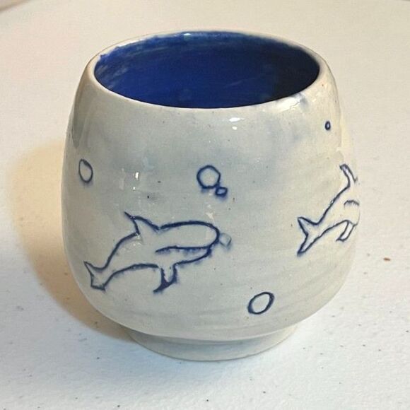 Handmade Ceramic Dolphin Bubbles Cup - Picture 3 of 4